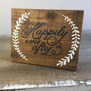 Happily Ever After wooden decor sign with white wreath print wall hung or stand